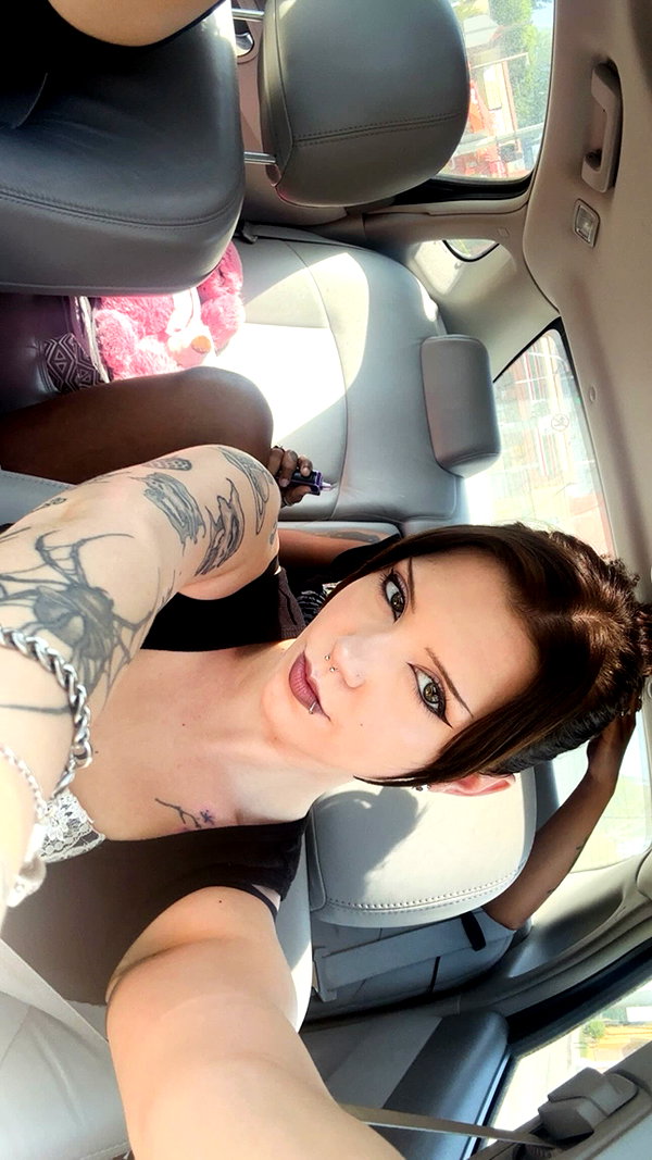 haileylayfield instagram image archive image