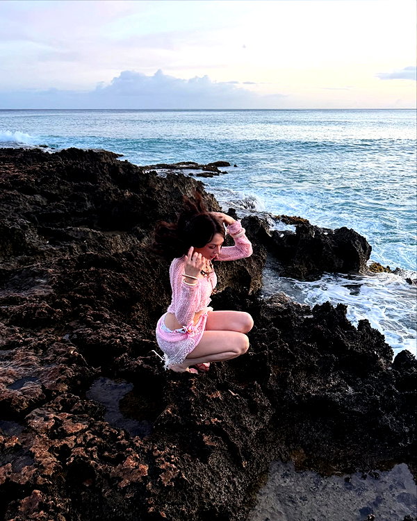 elsarca instagram image archive image