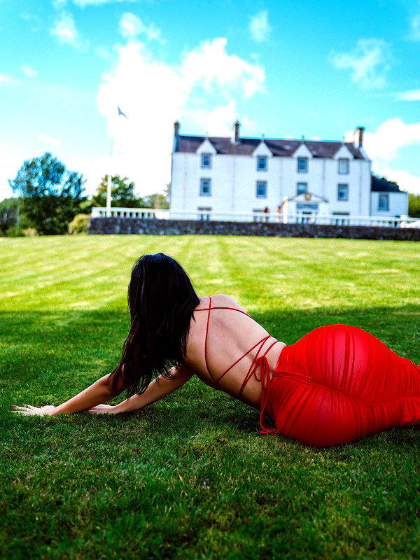 vanessa.rhd instagram image archive image