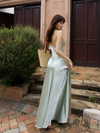 lyhythuedoxinh Altpins Profile Picture