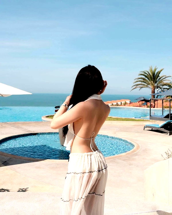 lyhythuedoxinh instagram image archive image