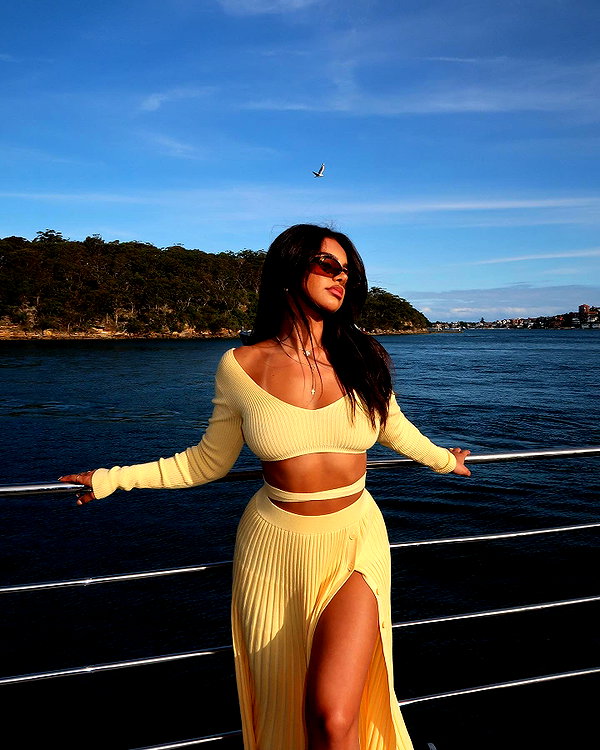godbless_jess instagram image archive image