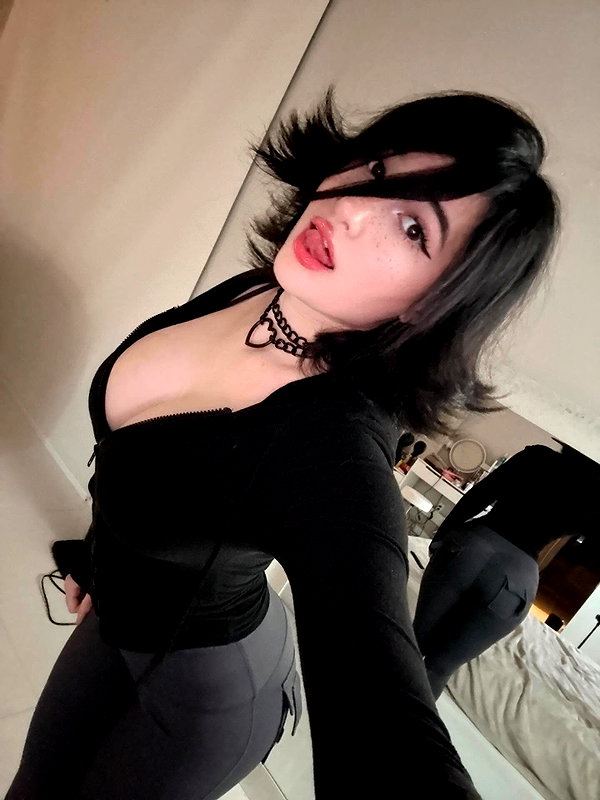 liawaifuu instagram image archive image