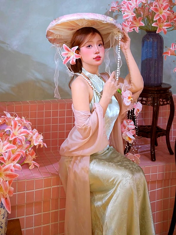 lyhythuedoxinh instagram image archive image
