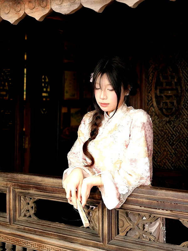 lyhythuedoxinh instagram image archive image
