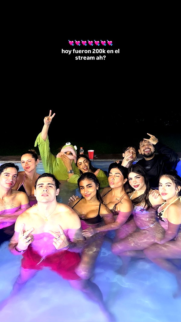alinnarosee instagram image archive image
