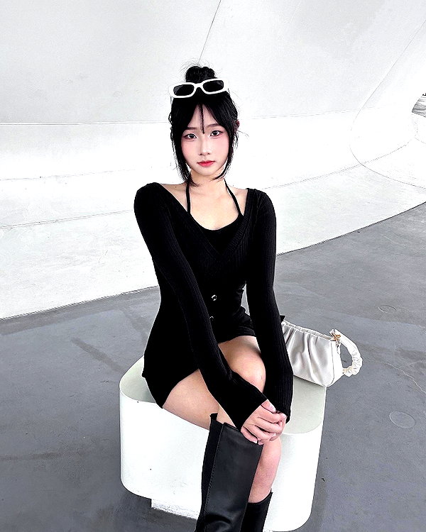 lai_931201 instagram image archive image