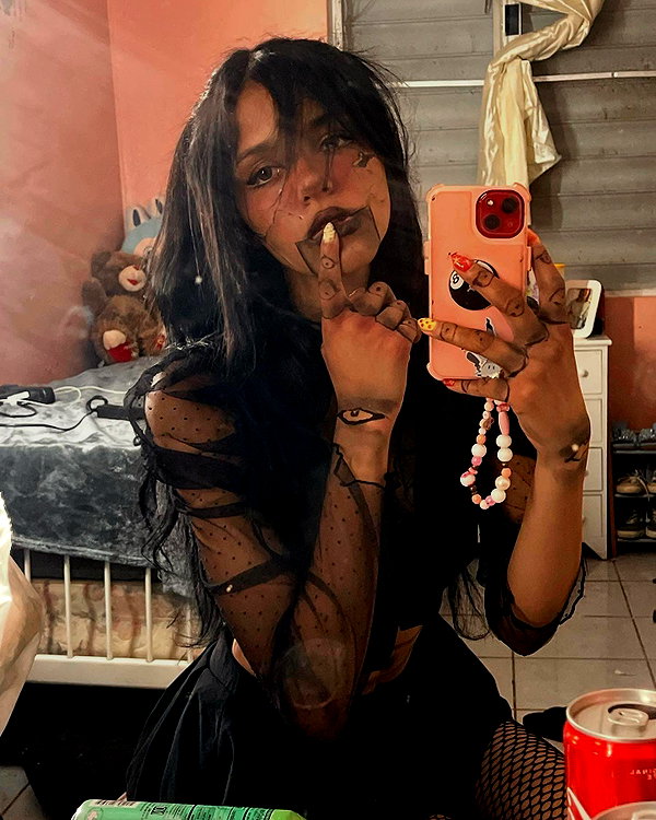 ki.re.ina instagram image archive image
