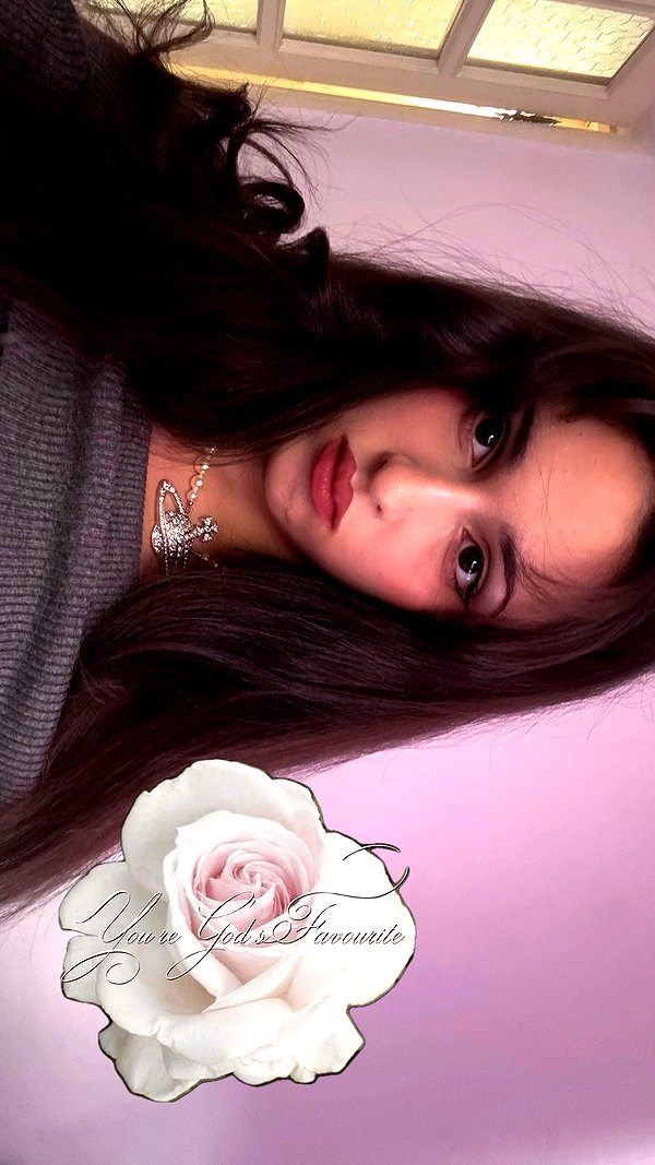 miumiustargirl archive image