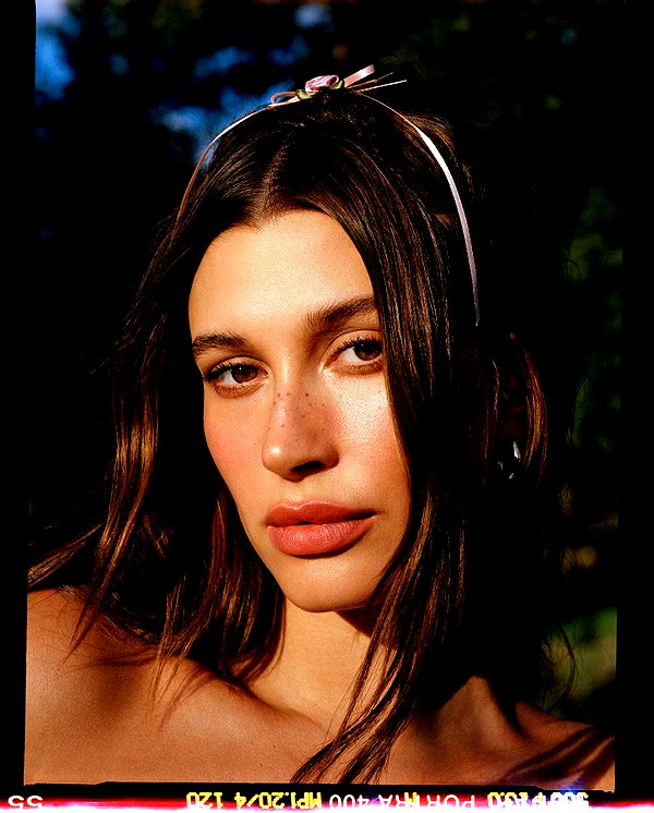 haileybieber instagram image archive image