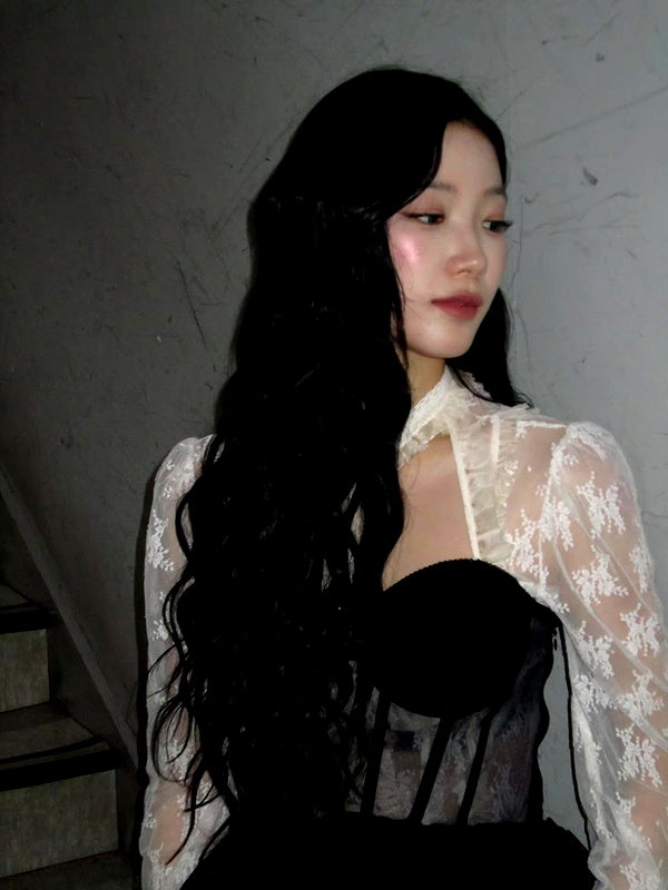 zuhazana instagram image archive image
