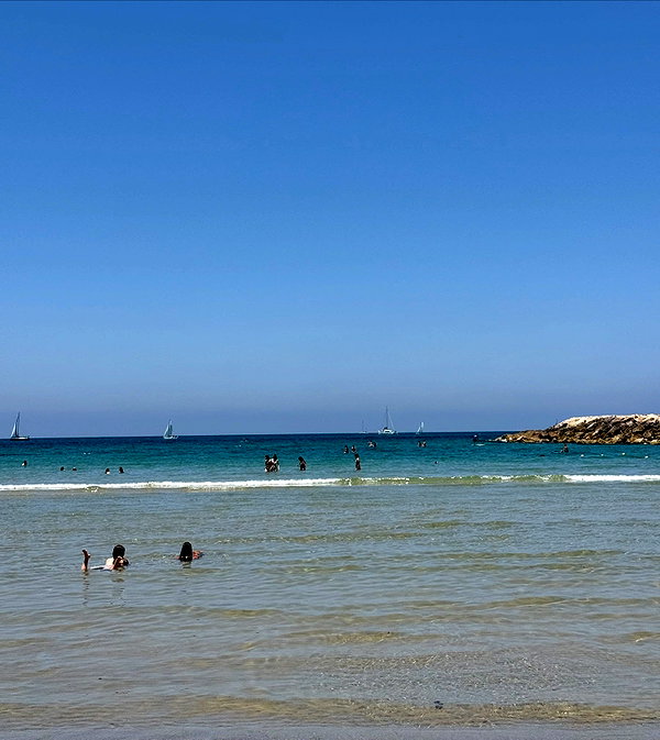 shira_adar_ instagram image archive image