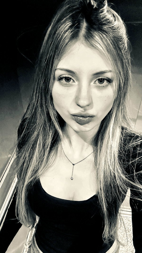 emmi.botta instagram image archive image