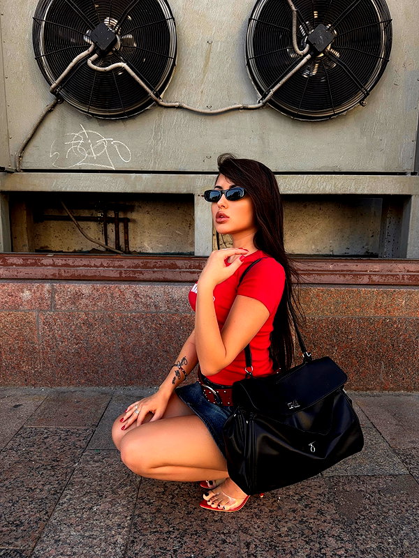 alishevs instagram image archive image