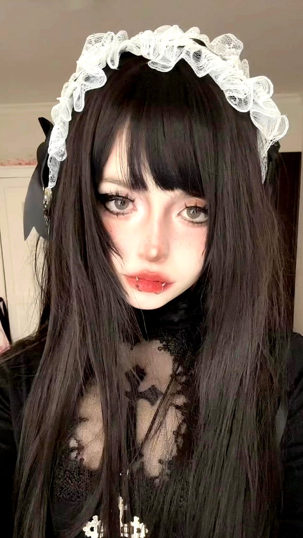 mie.llune instagram image archive image