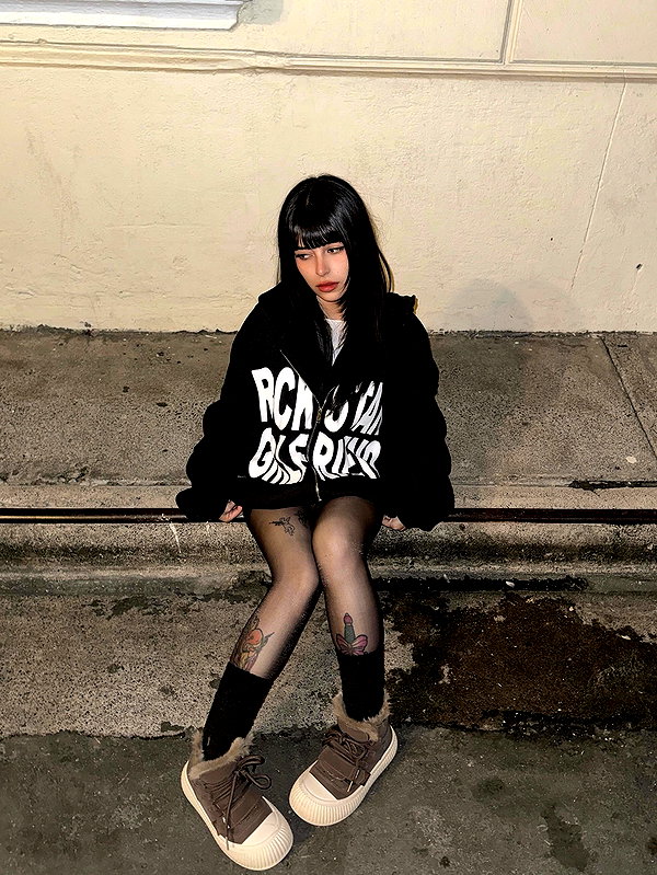 connie.01j instagram image archive image
