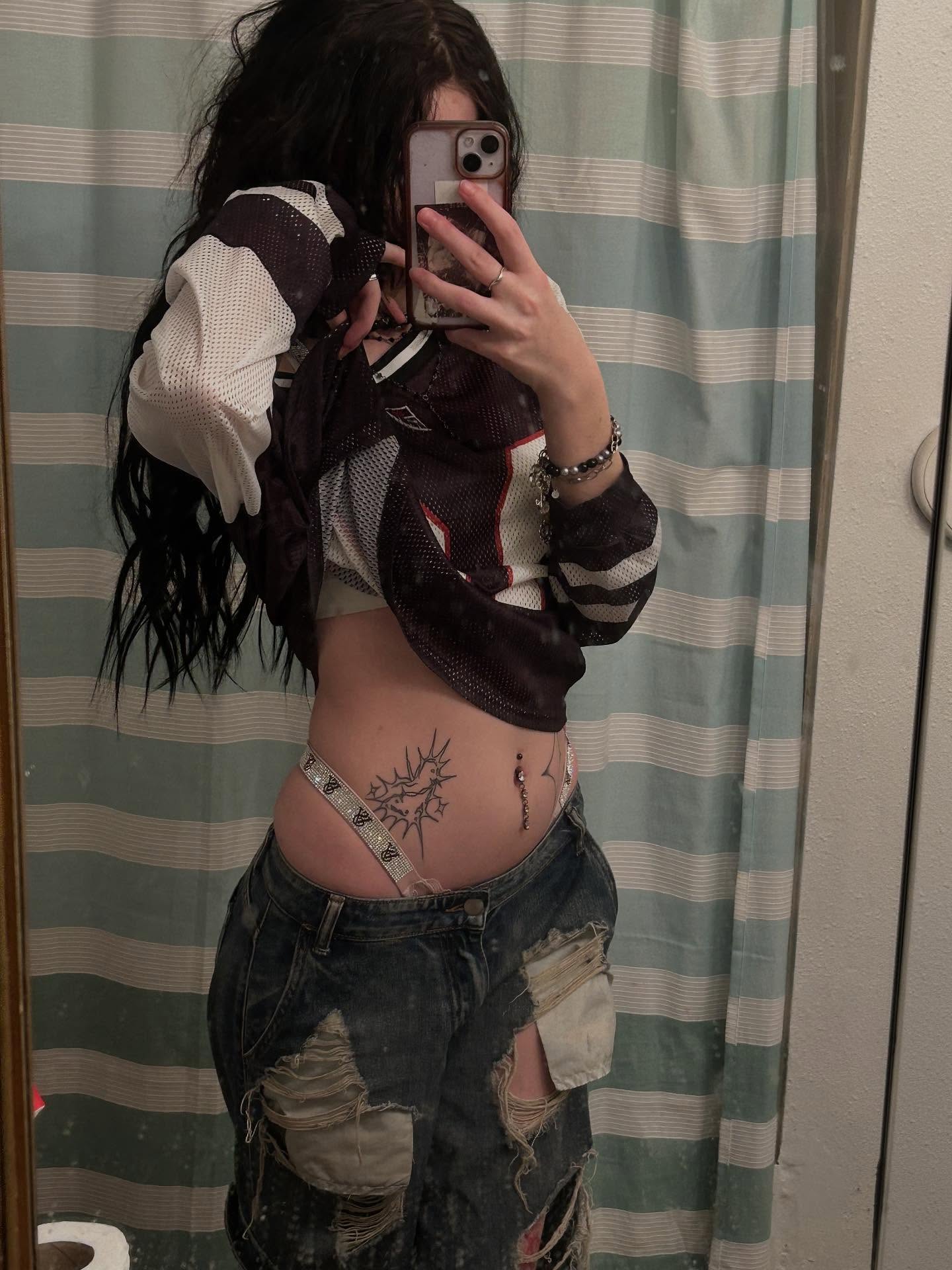 _animechika_ instagram image archive image