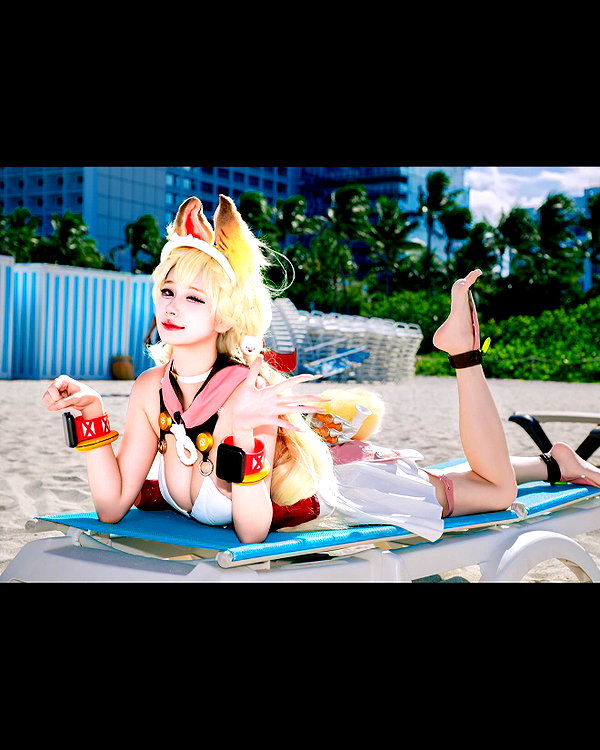 xier_cos instagram image archive image