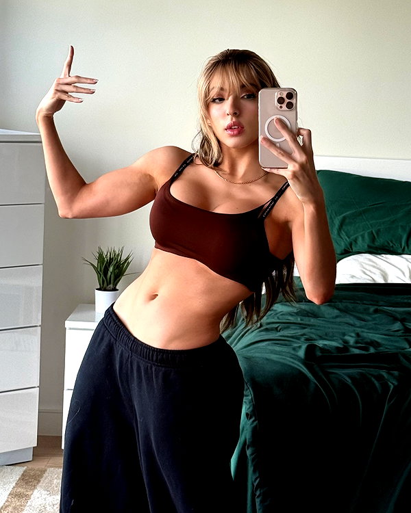 missbrisolo instagram image archive image