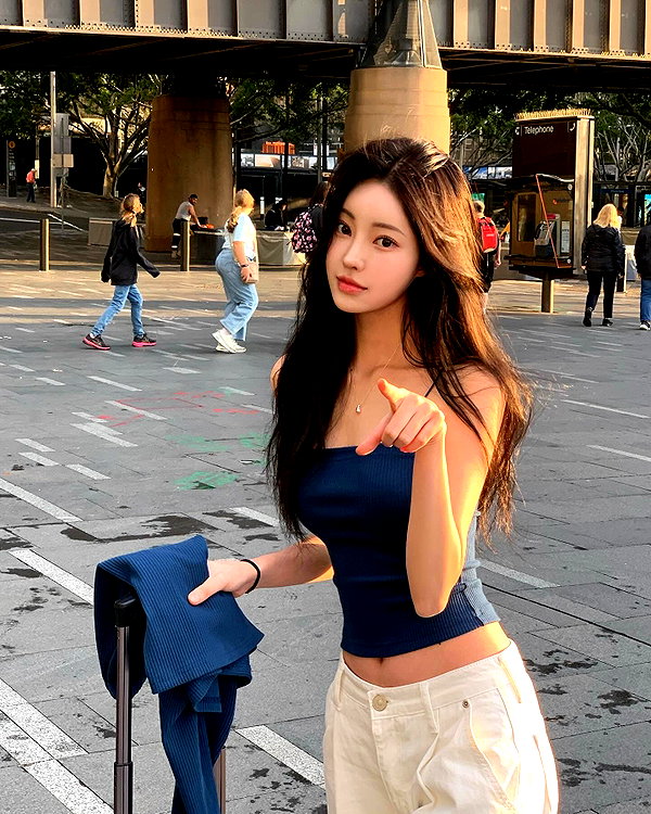 daxbin instagram image archive image