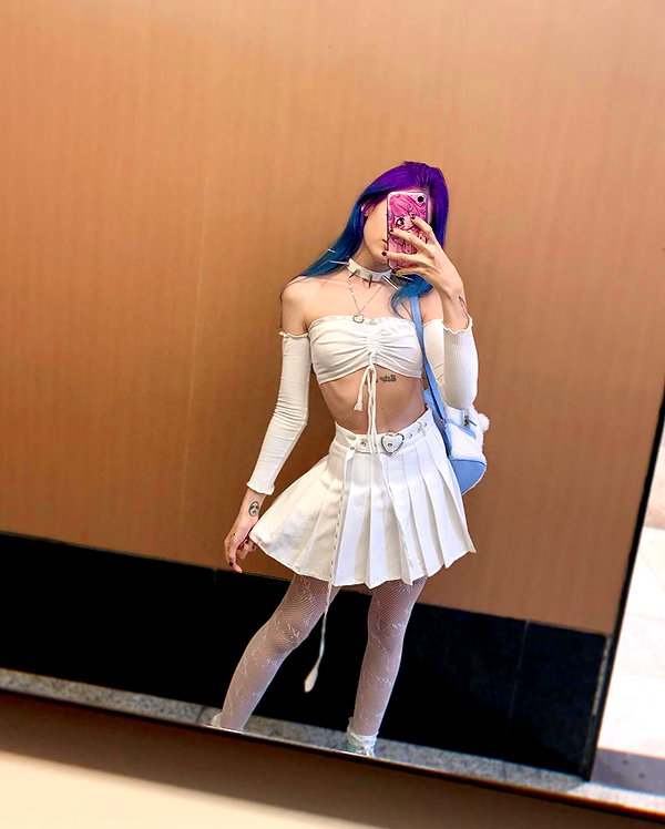 jadelaverne instagram image archive image
