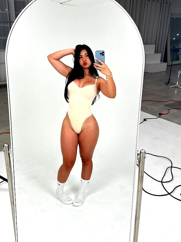 aishahsofey instagram image archive image