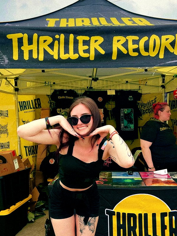 megann_eliizabeth instagram image archive image