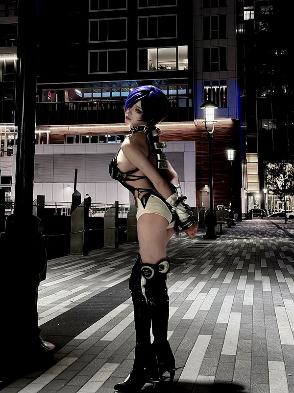 xier_cos instagram image archive image
