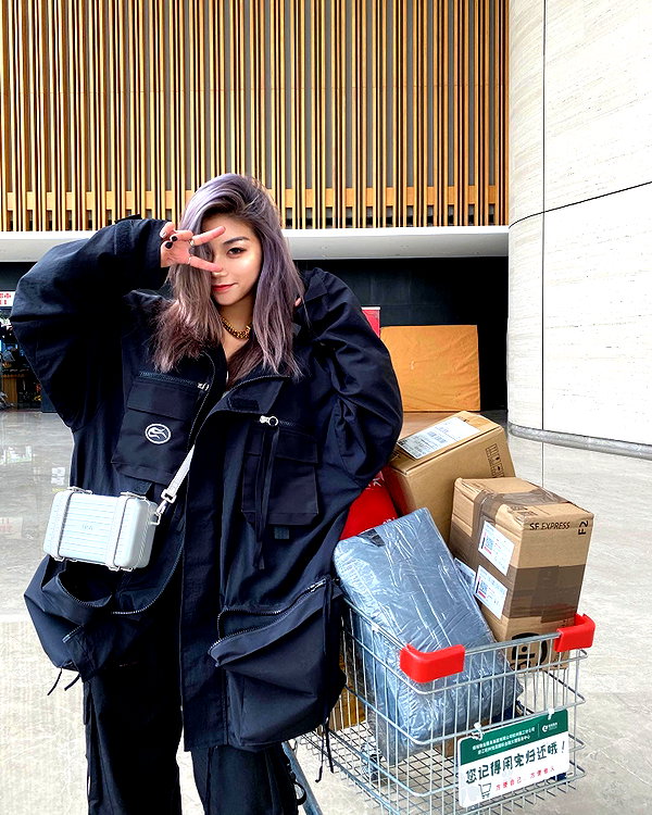 kelseydopegal instagram image archive image