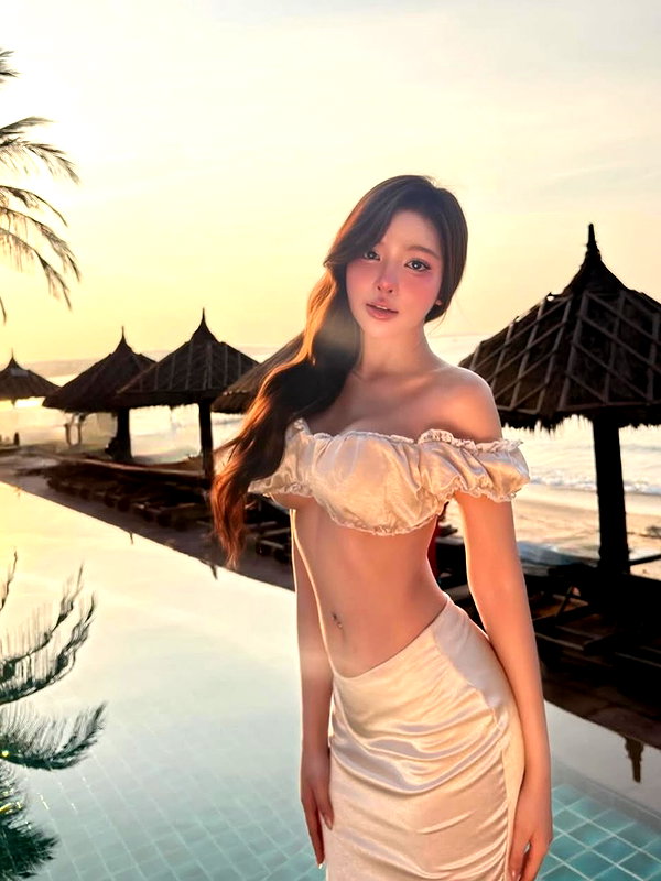 lyhythuedoxinh instagram image archive image