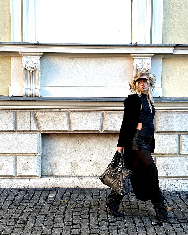 girlcalledluca instagram image archive image
