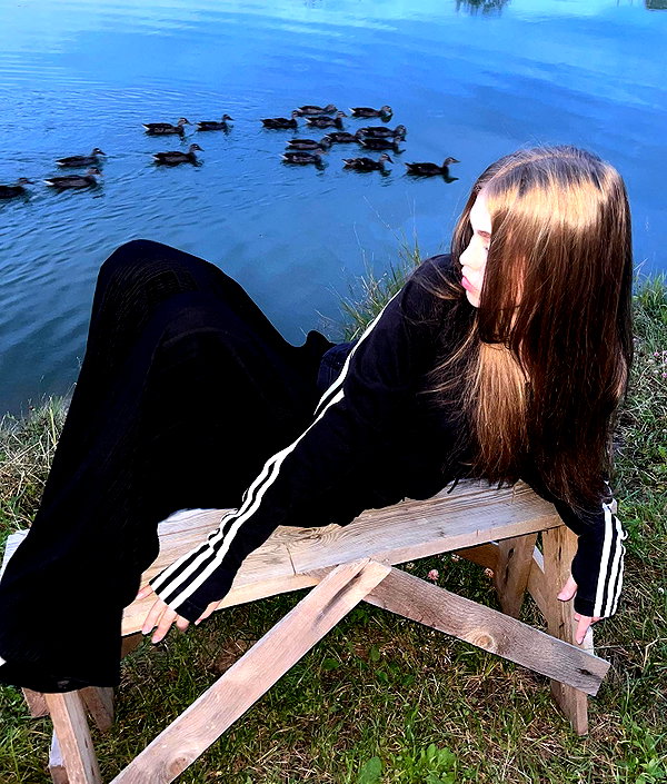 llinolinaa instagram image archive image