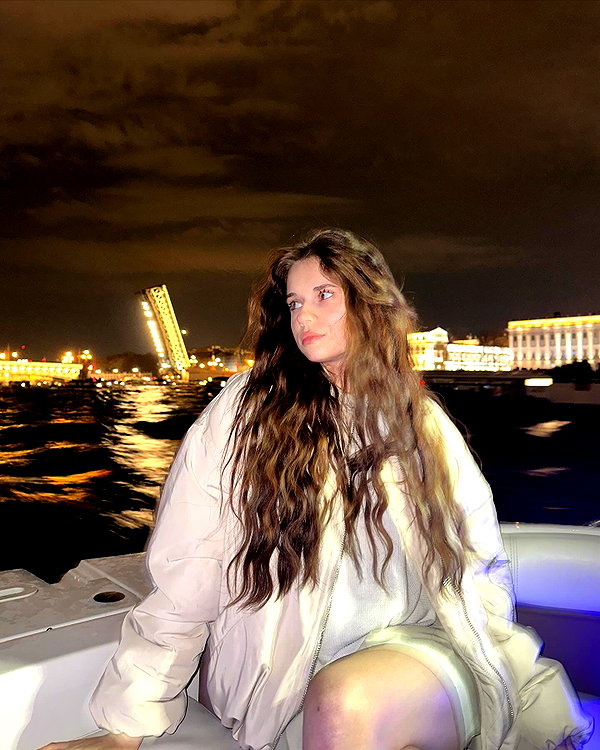 kira.timraleeva instagram image archive image