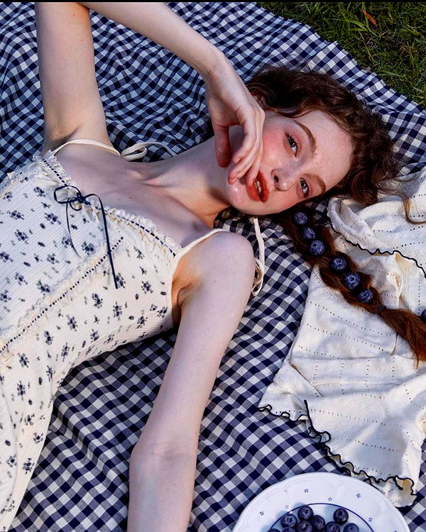 fair_mua instagram image archive image