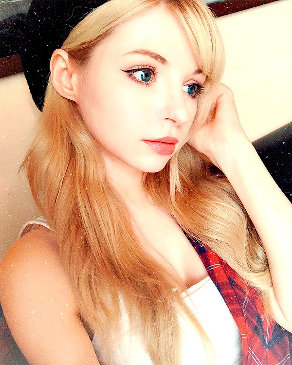 peachmilky_ instagram image archive image