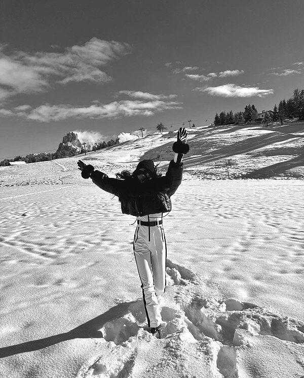 zoeliss instagram image archive image