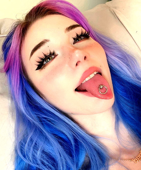 danielle.mercedie instagram image archive image