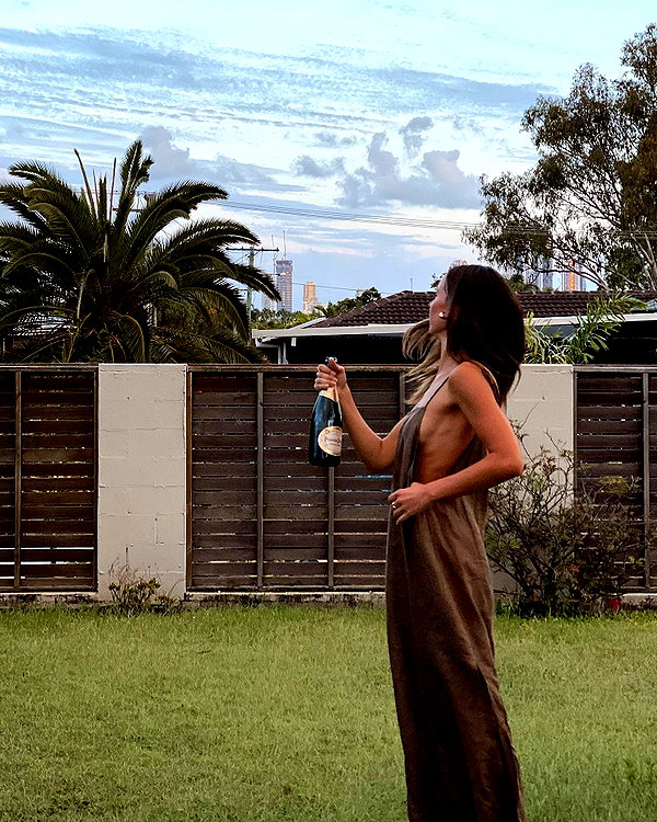 olivia.mathers instagram image archive image