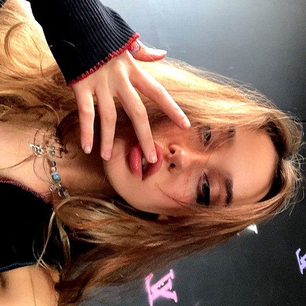 leanxhrt instagram image archive image