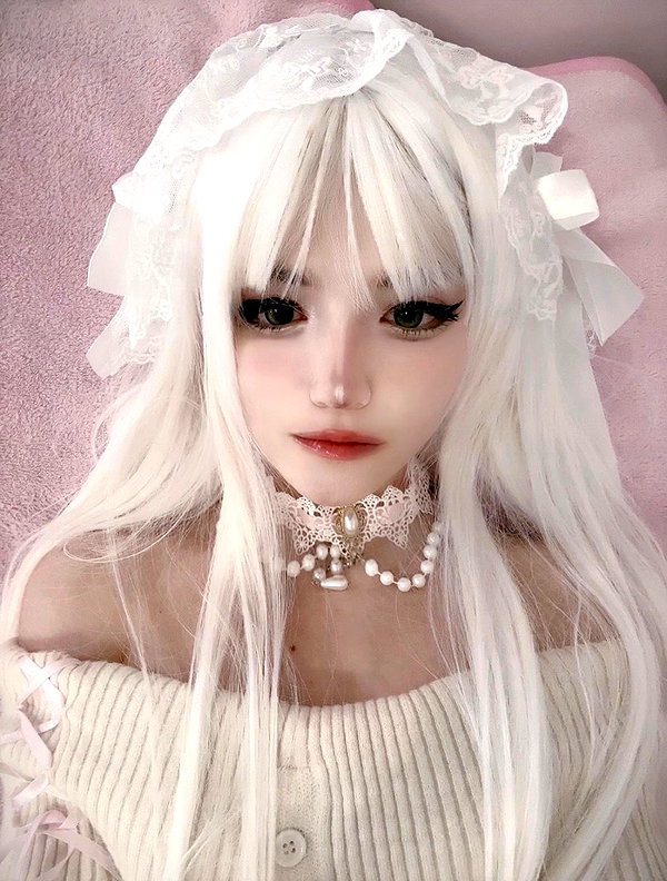 mie.llune instagram image archive image