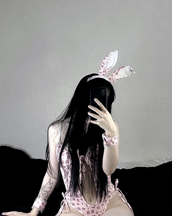 glowmoonshorty instagram image archive image