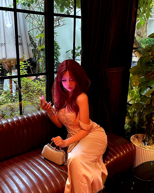 lyhythuedoxinh instagram image archive image