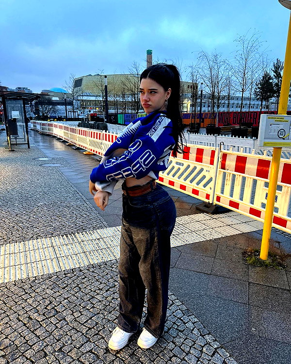 vanessa.rhd instagram image archive image