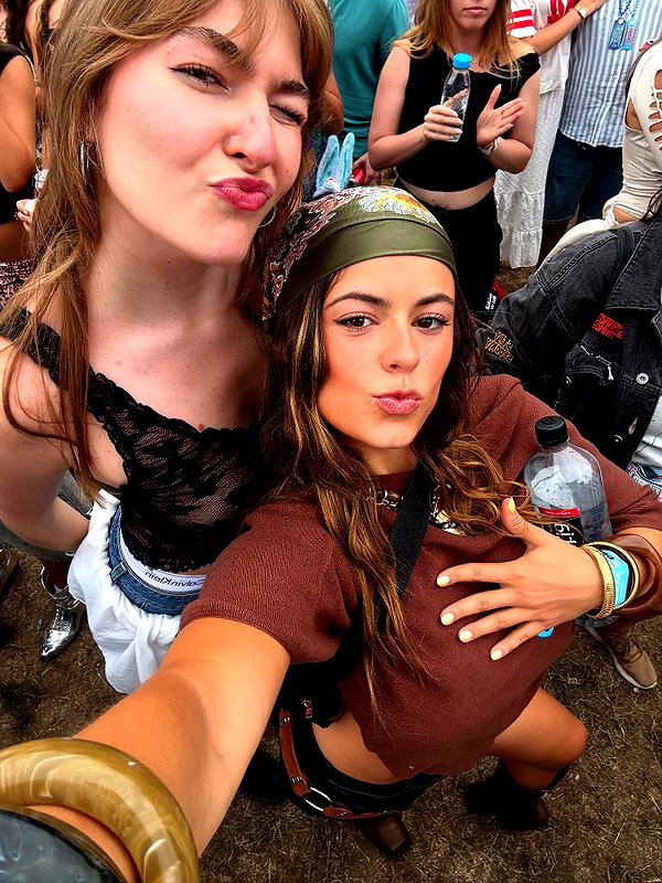 isabella.lauren instagram image archive image