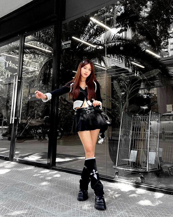 is2tian instagram image archive image
