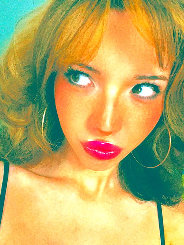 luvstuff3r instagram image archive image