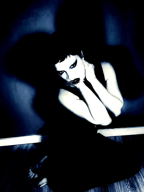 suspiria.em instagram image archive image