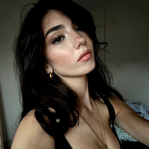elizabrowne_ instagram image archive image