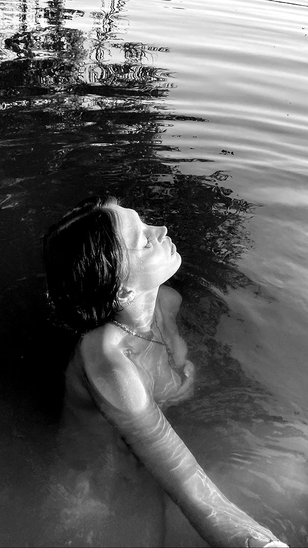 karolinaawasik archive image