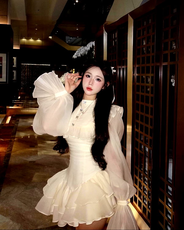 lyhythuedoxinh instagram image archive image